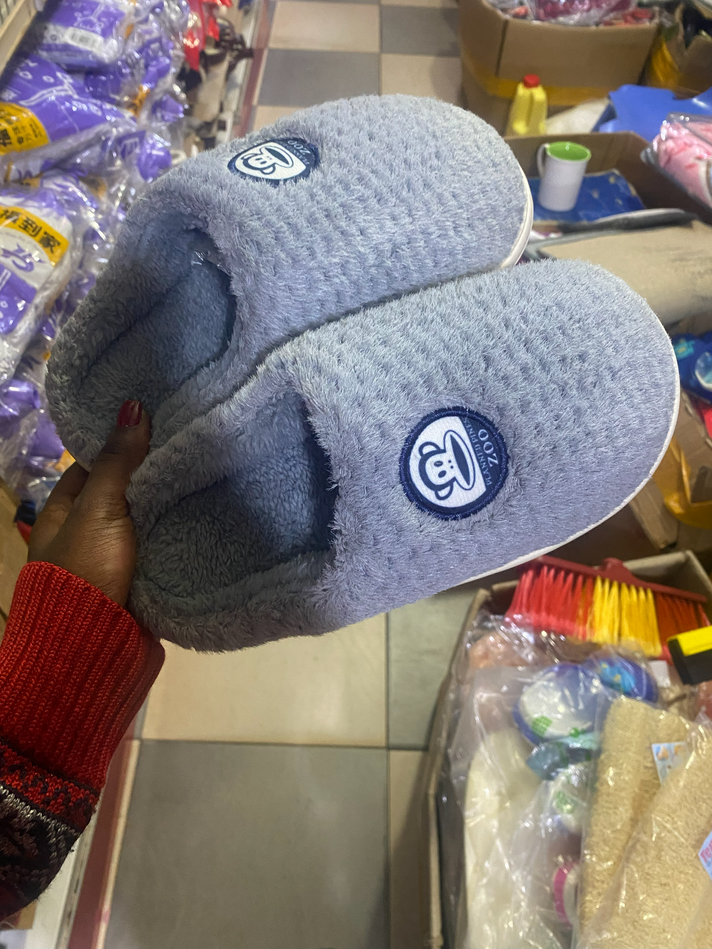 Cozy Fluffy Indoor Slippers – Warm House Comfort Shoes